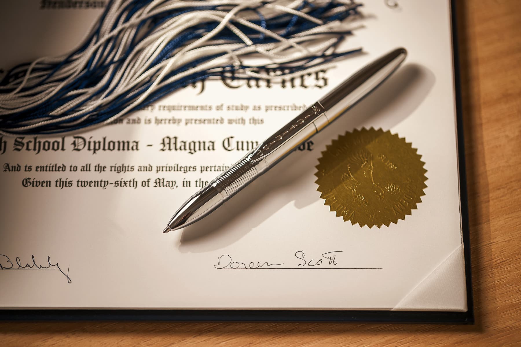 Chrome Infinium Space Pen, Black Ink-3