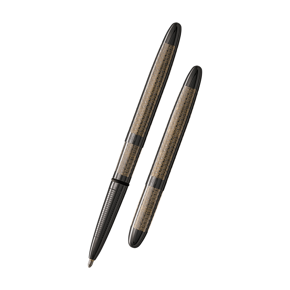 Left: open 400BTN-CK black titanium nitride bullet space pen with cap on end of pen, engraved with Celtic knot design
Right: closed 400BTN-CK black titanium nitride bullet space pen, engraved with Celtic knot design